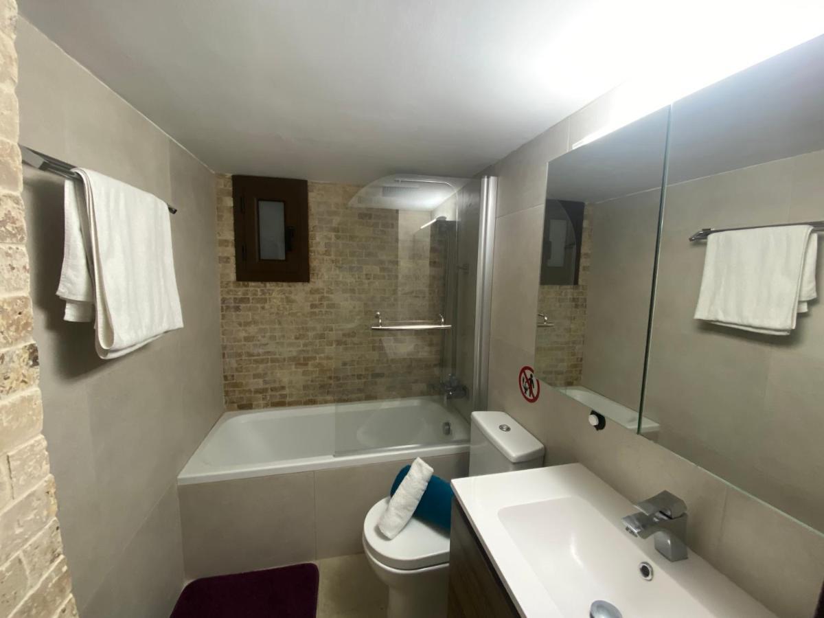 Philip Spacious Apartment Limassol Zewnętrze zdjęcie